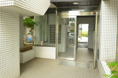 【エントランス】 | 第１１岡部ビル