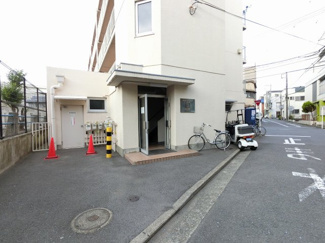 【エントランス】