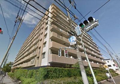 【外観】 | グランバース多摩川・萩中公園 | 南向き・戸建感覚を味わえる玄関ポーチ付です♪