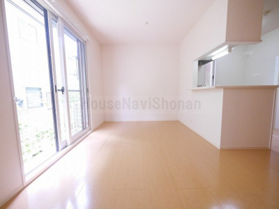 【居間・リビング】 | グレイス鎌倉Ａ