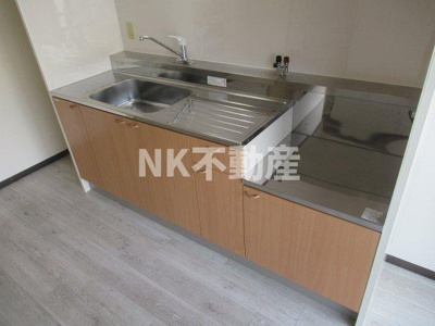 【キッチン】 | ハイマート新喜多（高井田賃貸） | きれいなキッチンです