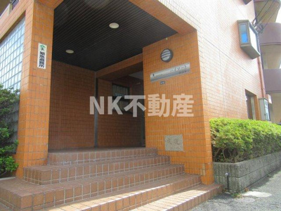 【エントランス】 | ハイマート新喜多（高井田賃貸） | 清潔なエントランスです