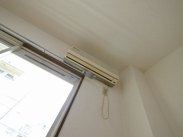 ラックハウスの設備|エアコン完備です。