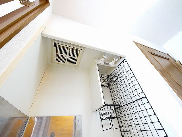 ラックハウスの設備|コンパクトなキッチンで掃除もラクラク