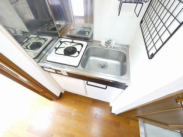 ラックハウスのキッチン|使いやすいキッチンです