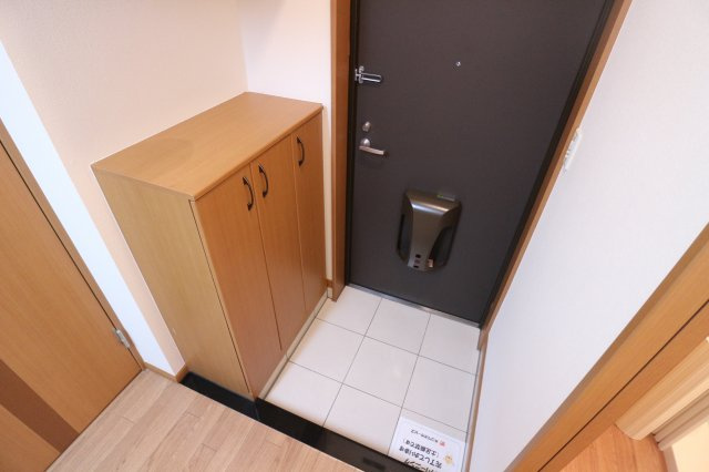 サンモール長畑の玄関