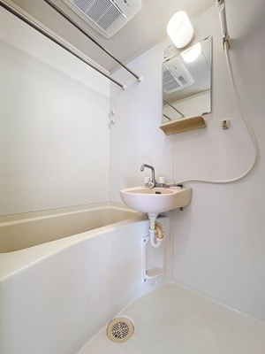 【浴室】 | スカイコート原宿 | ★リラックスできるお風呂です★