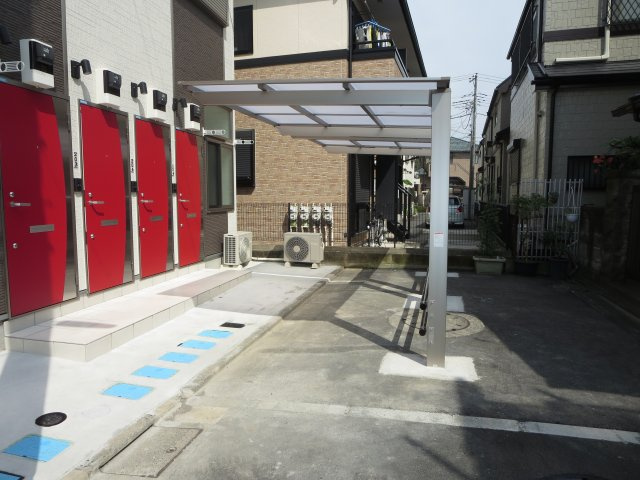 パインヒル篠崎のエントランス