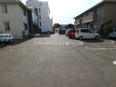 【駐車場】 | モダンコート　Ｂ