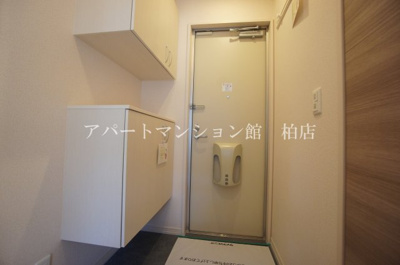 【玄関】 | ヴァイスハウス