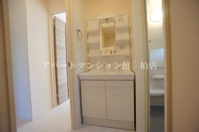 ヴァイスハウスの独立洗面台