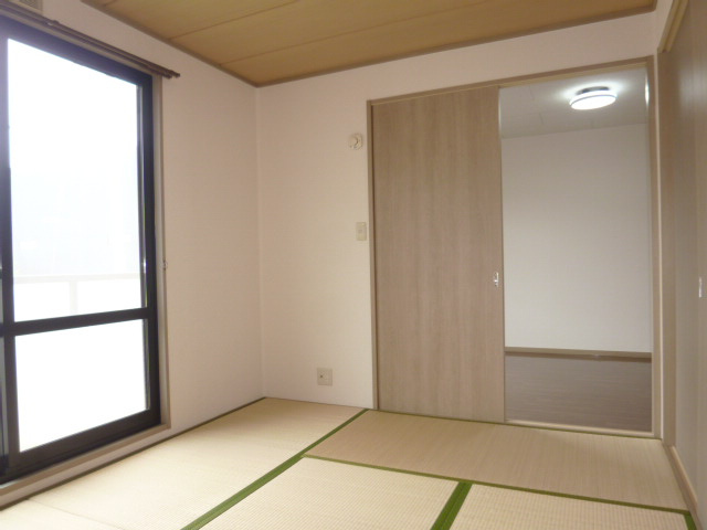ビアン連島Ｂの和室