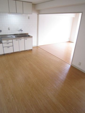 リベラ西芦屋の居間・リビング