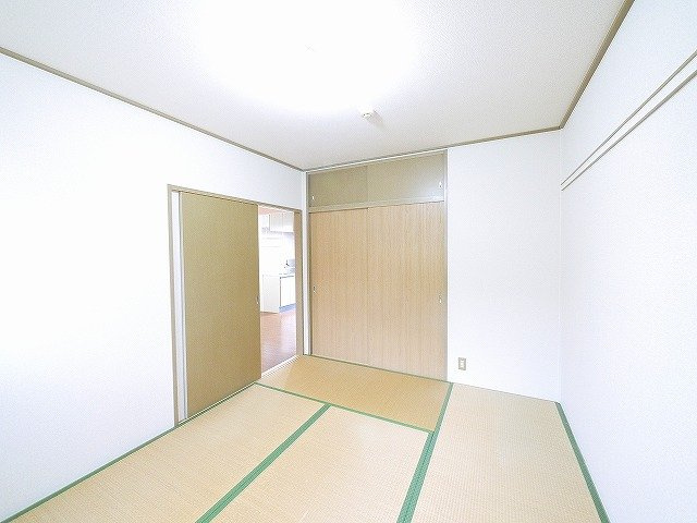 フローラ東坂の子供部屋|子供部屋としても使い勝手の良いお部屋です