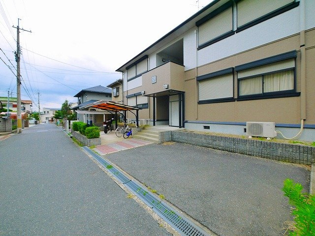 フローラ東坂のその他|見通しの良い周辺道路