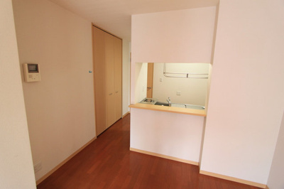 【居間・リビング】 | メゾン・シャトレールＡ