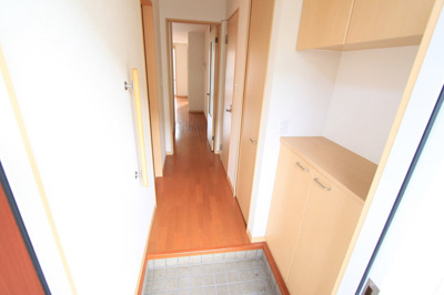 【玄関】 | メゾン・シャトレールＡ