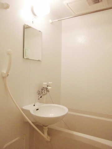 【浴室】 | 中央