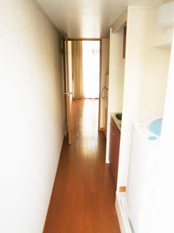 【玄関】 | 中央