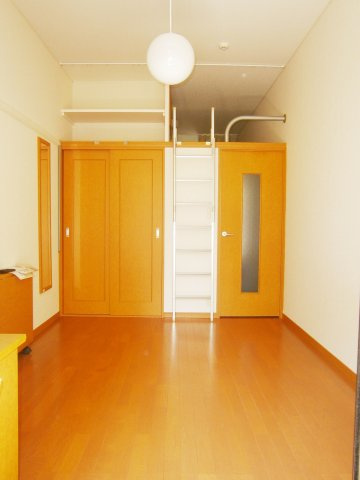 【居間・リビング】 | 中央