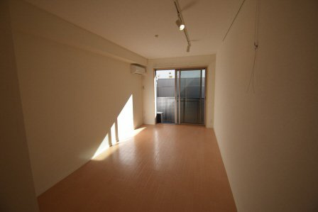 ルミエール二子の寝室|オシャレなダウンライト付き