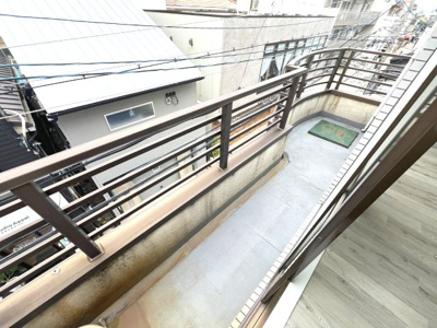 【バルコニー】 | アカカベビル