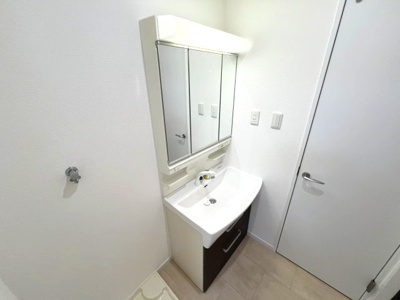 【洗面所】 | アカカベビル