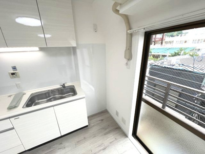 【その他】 | アカカベビル