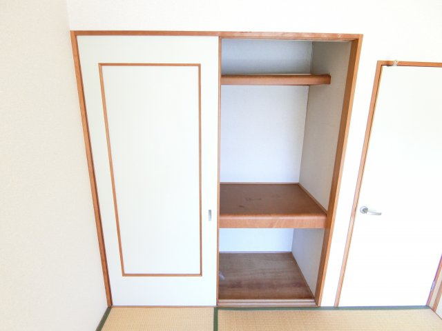 アミューズメント和泉の外観