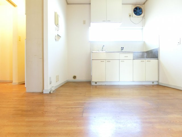 アミューズメント和泉の居間・リビング