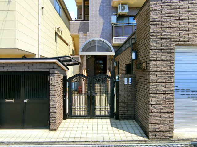 Ｋはつが野のエントランス