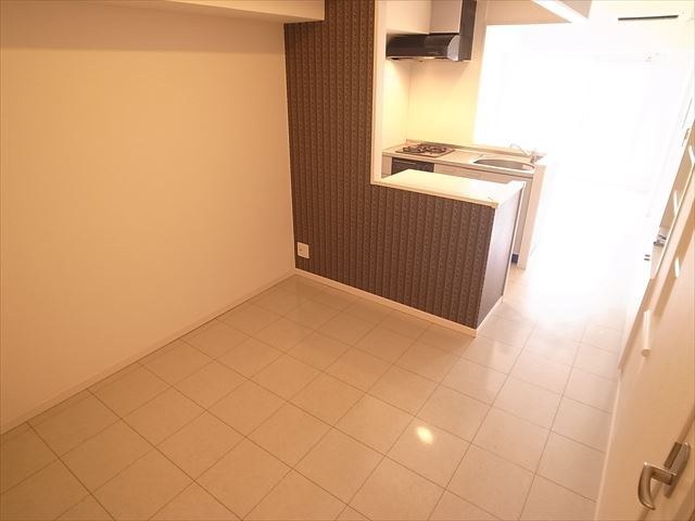 アーバンローズ薬院の居間・リビング| アーバンローズ薬院(1LDK）
写真は別号室タイプです