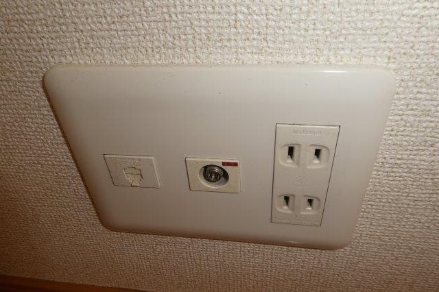サンメゾンＭ・Ａの設備|ＴＶジャック・電話モジュラー