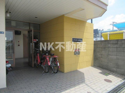【エントランス】 | シティコーポ長田 | 落ち着いたエントランスです