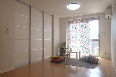 【居間・リビング】 | プライムレジデンス新百合A【SHM】