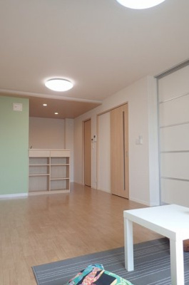 【居間・リビング】 | プライムレジデンス新百合A【SHM】