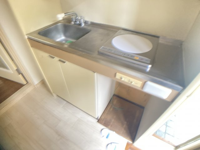 ジュネパレス市川第24Ａのキッチン