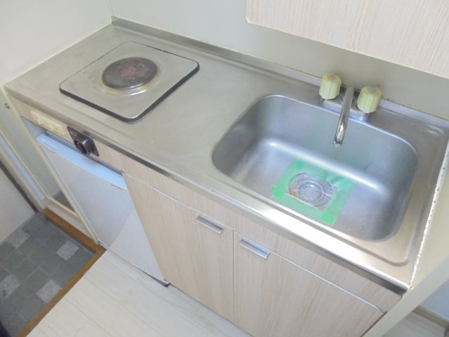 ジュネパレス市川第24Ａのキッチン