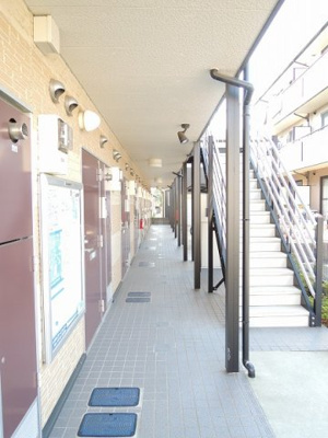 【エントランス】 | サンピュア丸山