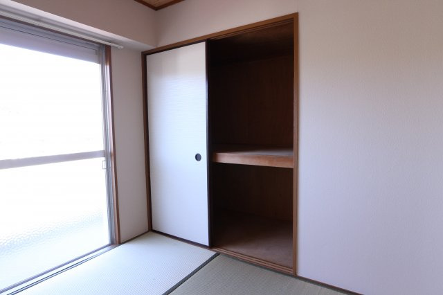 ルモン舞子の収納