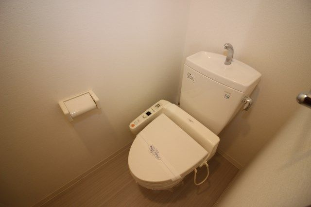 エストレーア薬院のトイレ|エストレーア薬院 （1LDK）