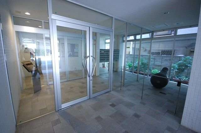 エストレーア薬院のエントランス|エストレーア薬院 （1LDK）