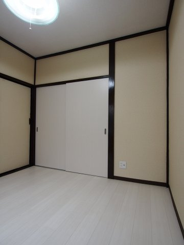 【洋室】 | 堺市東区日置荘西町7丁貸家