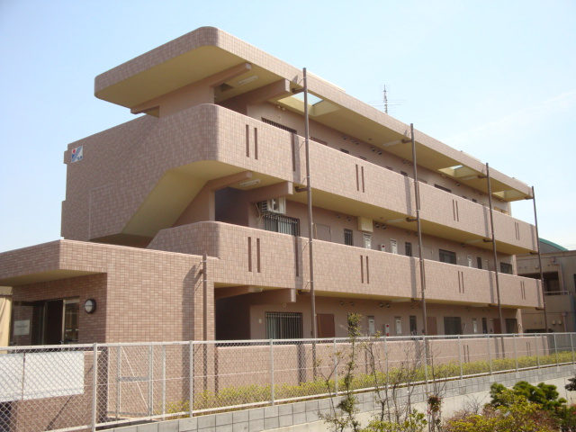 リレントコートの外観