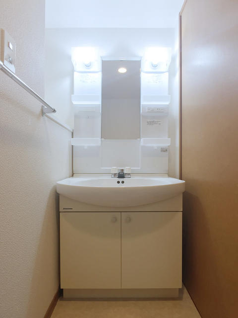 ルレーヴ薬院の独立洗面台|ル・レーヴ薬院（1K)