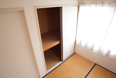 【収納】 | イワサキハイツ | 押入れ