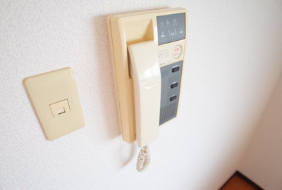 【セキュリティ】 | イワサキハイツ | インターホン