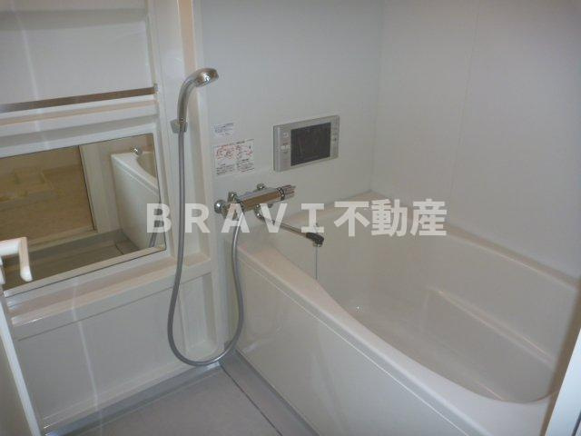 グランシス天満橋　BRAVI不動産の浴室|【グランシス天満橋】日々の暮らしに欠かせないお風呂です
