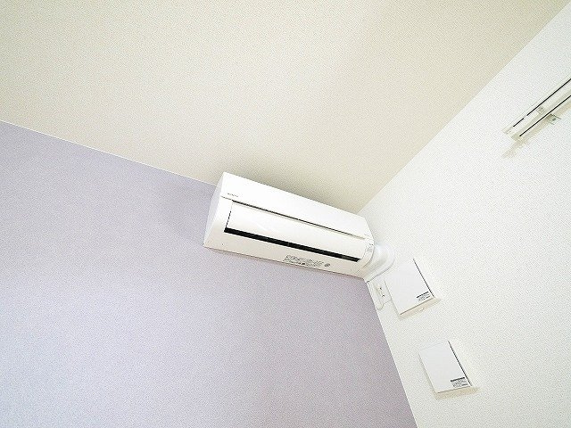 カルム秋篠の設備|エアコン付き