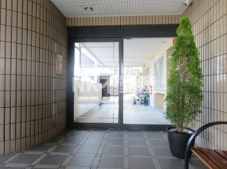 【エントランス】 | 清潔なエントランスです